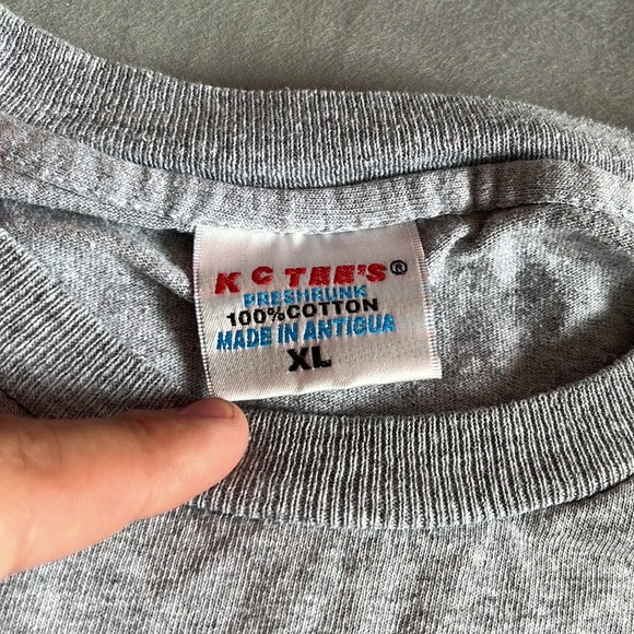 Vintage Wadadli beer tee - Picture 4 of 4